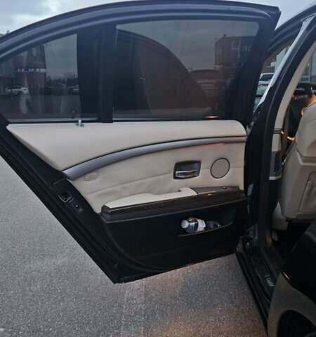 Черный БМВ 7 Серия, объемом двигателя 2.99 л и пробегом 465 тыс. км за 9300 $, фото 17 на Automoto.ua