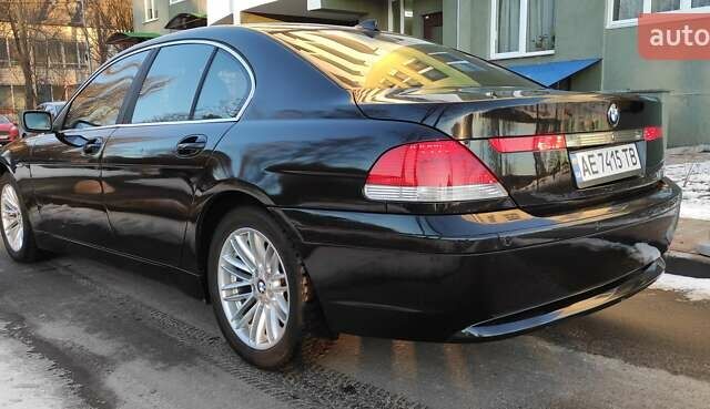 Черный БМВ 7 Серия, объемом двигателя 4.4 л и пробегом 167 тыс. км за 8699 $, фото 5 на Automoto.ua