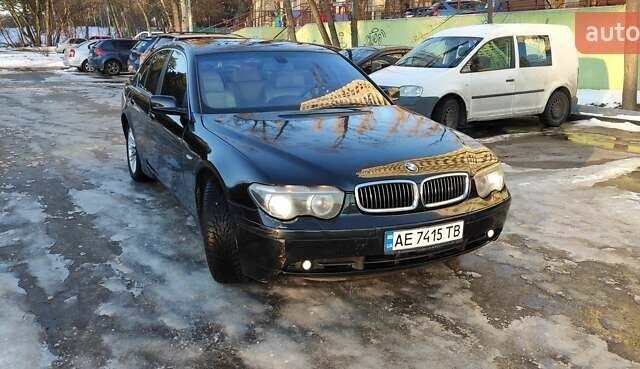 Черный БМВ 7 Серия, объемом двигателя 4.4 л и пробегом 167 тыс. км за 8699 $, фото 24 на Automoto.ua