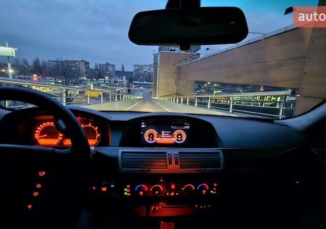 Черный БМВ 7 Серия, объемом двигателя 2.99 л и пробегом 465 тыс. км за 9300 $, фото 44 на Automoto.ua