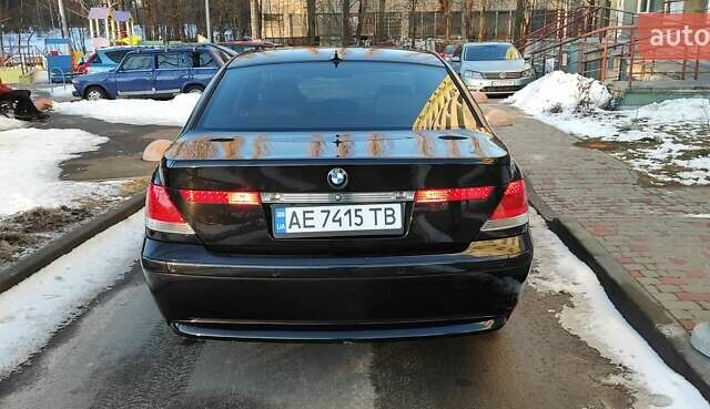 Черный БМВ 7 Серия, объемом двигателя 4.4 л и пробегом 167 тыс. км за 8699 $, фото 29 на Automoto.ua