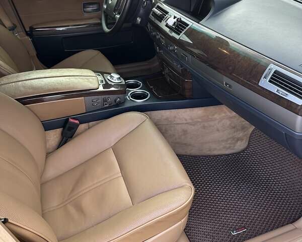 Черный БМВ 7 Серия, объемом двигателя 3.6 л и пробегом 356 тыс. км за 7750 $, фото 3 на Automoto.ua
