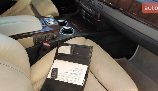 Черный БМВ 7 Серия, объемом двигателя 4.4 л и пробегом 167 тыс. км за 8699 $, фото 79 на Automoto.ua