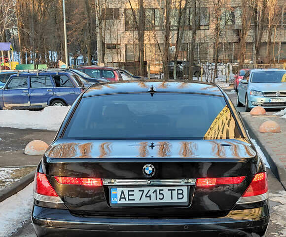 Черный БМВ 7 Серия, объемом двигателя 4.4 л и пробегом 167 тыс. км за 8699 $, фото 60 на Automoto.ua
