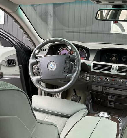 Чорний БМВ 7 Серія, об'ємом двигуна 4.4 л та пробігом 380 тис. км за 6200 $, фото 3 на Automoto.ua