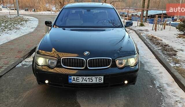 Черный БМВ 7 Серия, объемом двигателя 4.4 л и пробегом 167 тыс. км за 8699 $, фото 66 на Automoto.ua