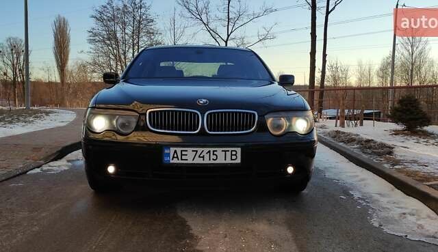 Черный БМВ 7 Серия, объемом двигателя 4.4 л и пробегом 167 тыс. км за 8699 $, фото 4 на Automoto.ua