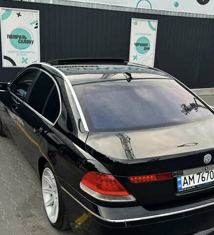 Чорний БМВ 7 Серія, об'ємом двигуна 4.4 л та пробігом 380 тис. км за 6200 $, фото 1 на Automoto.ua