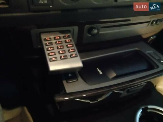 Черный БМВ 7 Серия, объемом двигателя 4.4 л и пробегом 167 тыс. км за 8699 $, фото 9 на Automoto.ua