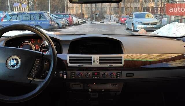 Черный БМВ 7 Серия, объемом двигателя 4.4 л и пробегом 167 тыс. км за 8699 $, фото 40 на Automoto.ua