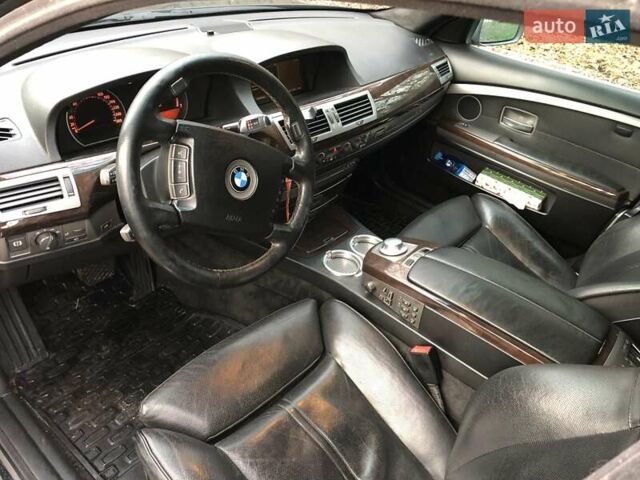 Чорний БМВ 7 Серія, об'ємом двигуна 4.4 л та пробігом 336 тис. км за 5800 $, фото 9 на Automoto.ua