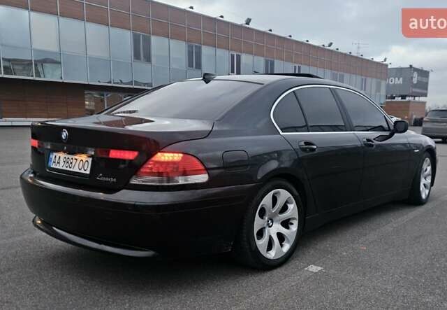 Черный БМВ 7 Серия, объемом двигателя 2.99 л и пробегом 465 тыс. км за 9300 $, фото 9 на Automoto.ua