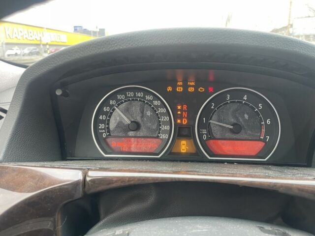 Черный БМВ 7 Серия, объемом двигателя 4.4 л и пробегом 320 тыс. км за 4000 $, фото 7 на Automoto.ua