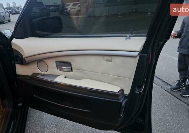 Черный БМВ 7 Серия, объемом двигателя 2.99 л и пробегом 465 тыс. км за 9300 $, фото 19 на Automoto.ua