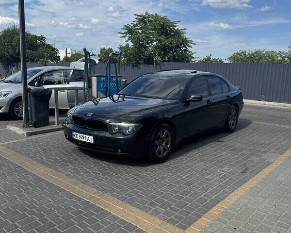 Чорний БМВ 7 Серія, об'ємом двигуна 4.4 л та пробігом 120 тис. км за 6000 $, фото 5 на Automoto.ua