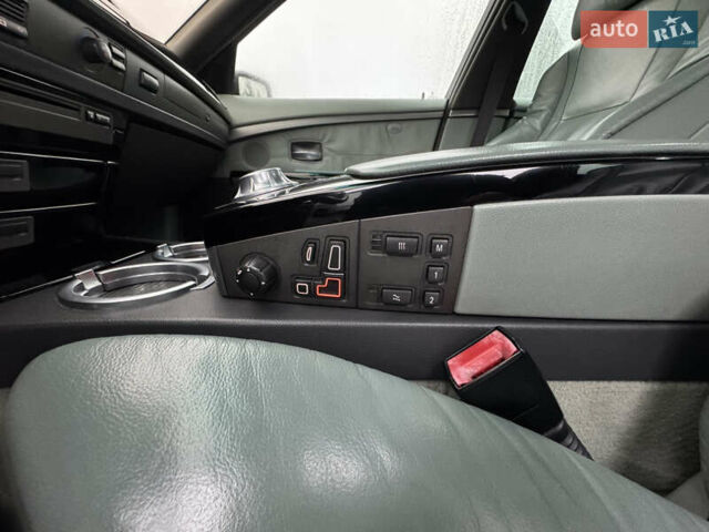 Черный БМВ 7 Серия, объемом двигателя 4 л и пробегом 280 тыс. км за 6500 $, фото 17 на Automoto.ua