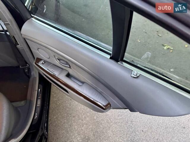 Черный БМВ 7 Серия, объемом двигателя 4.4 л и пробегом 277 тыс. км за 5600 $, фото 59 на Automoto.ua