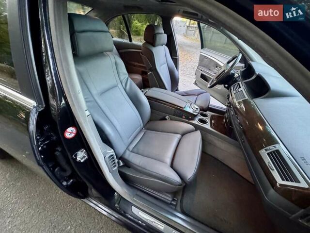 Черный БМВ 7 Серия, объемом двигателя 4.4 л и пробегом 277 тыс. км за 5600 $, фото 45 на Automoto.ua