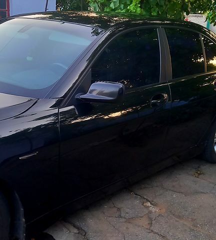 Чорний БМВ 7 Серія, об'ємом двигуна 3.6 л та пробігом 270 тис. км за 6500 $, фото 2 на Automoto.ua