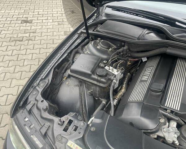 Чорний БМВ 7 Серія, об'ємом двигуна 3 л та пробігом 277 тис. км за 7500 $, фото 36 на Automoto.ua