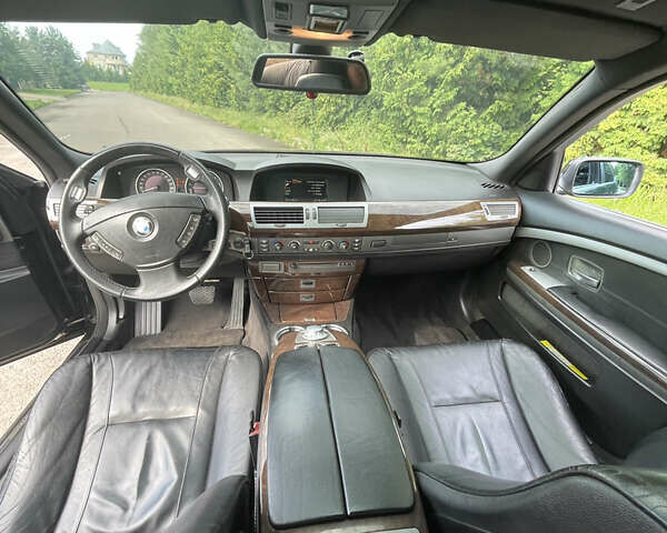 Черный БМВ 7 Серия, объемом двигателя 3.5 л и пробегом 257 тыс. км за 5900 $, фото 7 на Automoto.ua