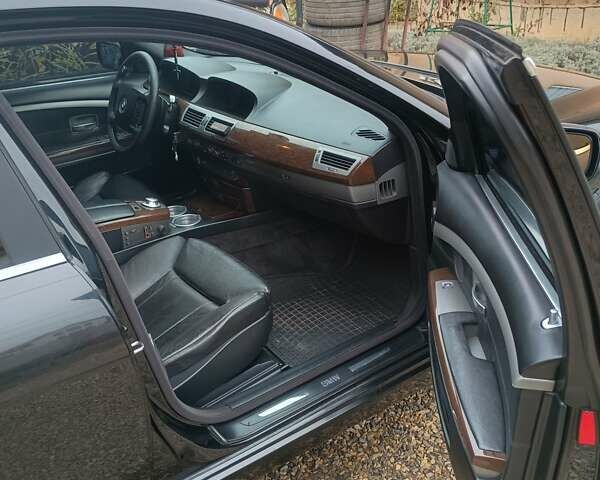 Чорний БМВ 7 Серія, об'ємом двигуна 2.99 л та пробігом 412 тис. км за 7500 $, фото 5 на Automoto.ua