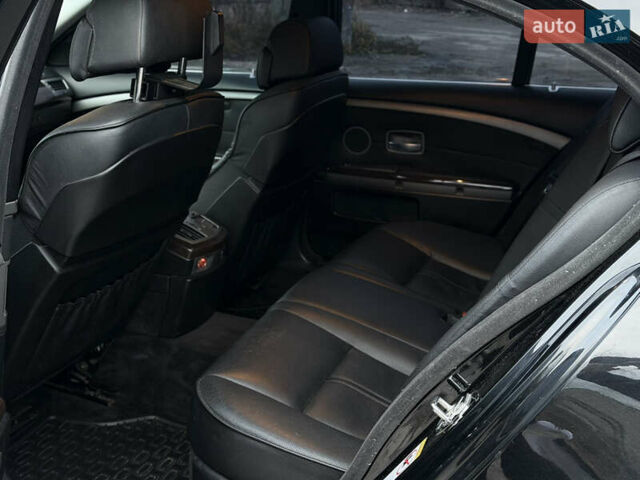 Чорний БМВ 7 Серія, об'ємом двигуна 4.5 л та пробігом 262 тис. км за 3999 $, фото 22 на Automoto.ua