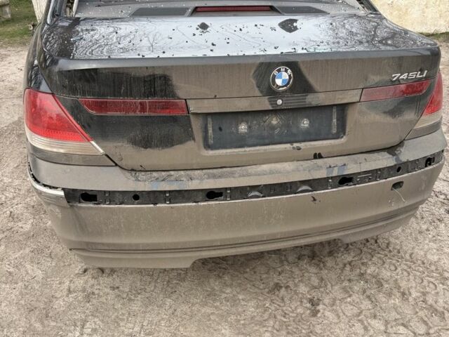 Черный БМВ 7 Серия, объемом двигателя 4.4 л и пробегом 343 тыс. км за 4257 $, фото 3 на Automoto.ua