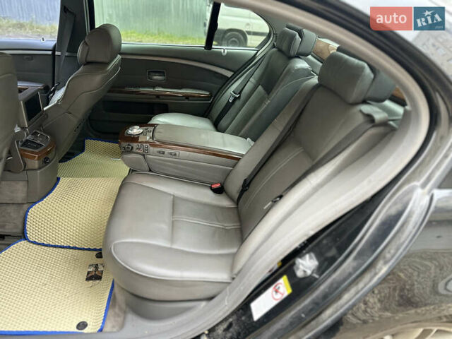 Черный БМВ 7 Серия, объемом двигателя 4.4 л и пробегом 262 тыс. км за 4200 $, фото 14 на Automoto.ua