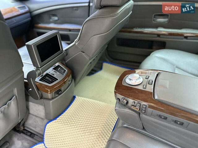 Черный БМВ 7 Серия, объемом двигателя 4.4 л и пробегом 262 тыс. км за 4200 $, фото 11 на Automoto.ua