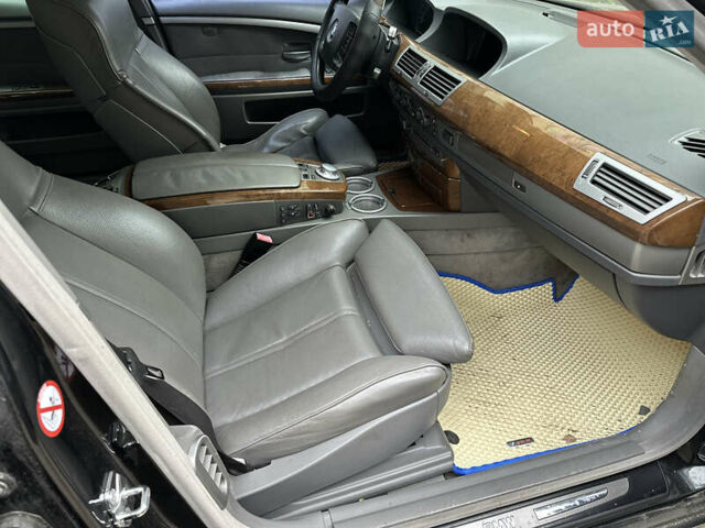 Черный БМВ 7 Серия, объемом двигателя 4.4 л и пробегом 262 тыс. км за 4200 $, фото 16 на Automoto.ua