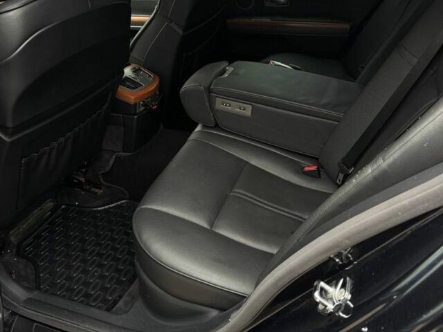 Черный БМВ 7 Серия, объемом двигателя 3 л и пробегом 305 тыс. км за 6700 $, фото 6 на Automoto.ua