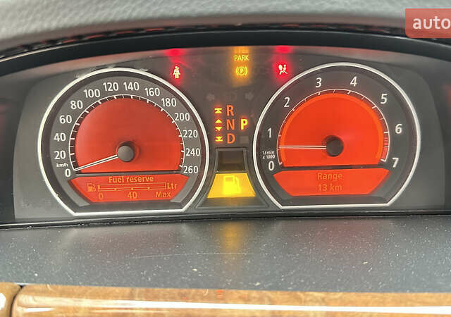 Черный БМВ 7 Серия, объемом двигателя 4.4 л и пробегом 262 тыс. км за 4200 $, фото 18 на Automoto.ua