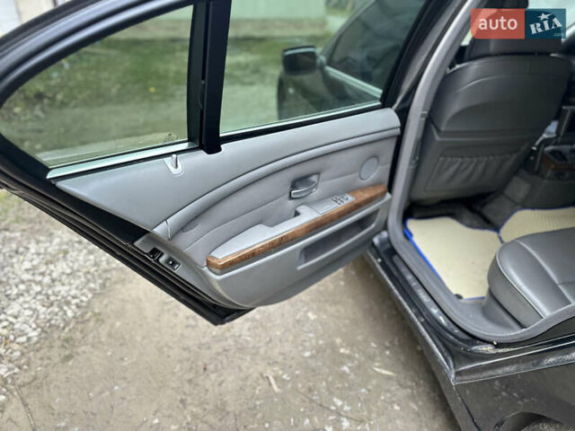 Черный БМВ 7 Серия, объемом двигателя 4.4 л и пробегом 262 тыс. км за 4200 $, фото 13 на Automoto.ua