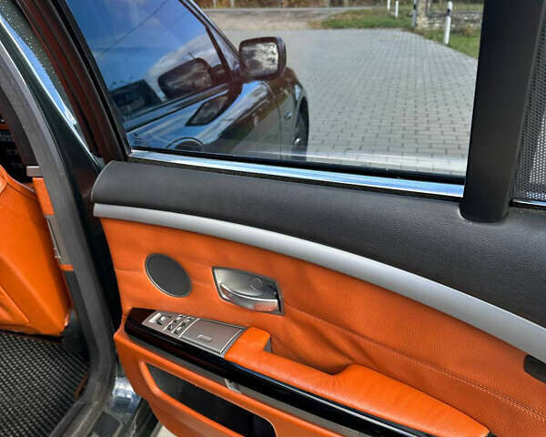 Черный БМВ 7 Серия, объемом двигателя 4 л и пробегом 403 тыс. км за 8500 $, фото 20 на Automoto.ua