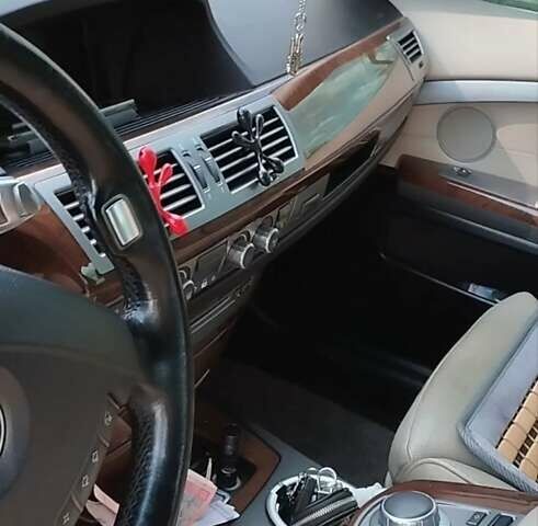 Чорний БМВ 7 Серія, об'ємом двигуна 3.98 л та пробігом 265 тис. км за 5000 $, фото 3 на Automoto.ua