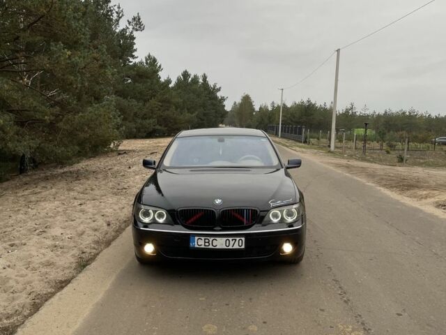 Черный БМВ 7 Серия, объемом двигателя 3 л и пробегом 250 тыс. км за 4200 $, фото 2 на Automoto.ua