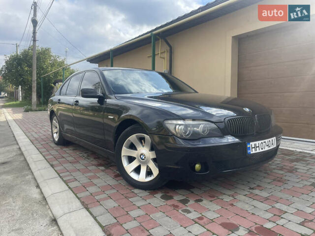 Чорний БМВ 7 Серія, об'ємом двигуна 4 л та пробігом 290 тис. км за 7200 $, фото 1 на Automoto.ua