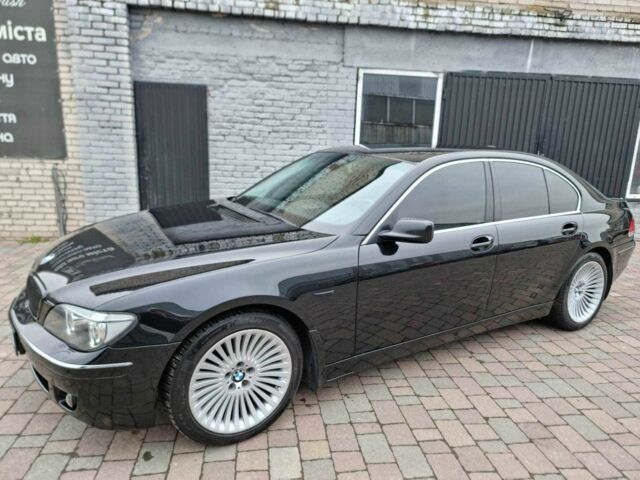 Чорний БМВ 7 Серія, об'ємом двигуна 3 л та пробігом 260 тис. км за 10900 $, фото 4 на Automoto.ua