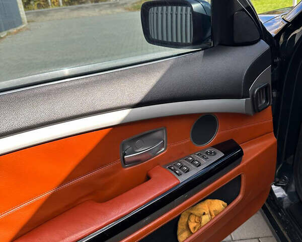 Черный БМВ 7 Серия, объемом двигателя 4 л и пробегом 403 тыс. км за 8500 $, фото 26 на Automoto.ua