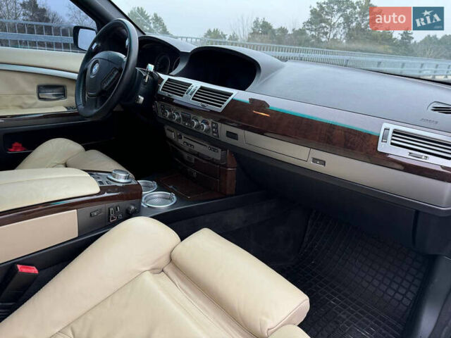Черный БМВ 7 Серия, объемом двигателя 3 л и пробегом 307 тыс. км за 9999 $, фото 33 на Automoto.ua