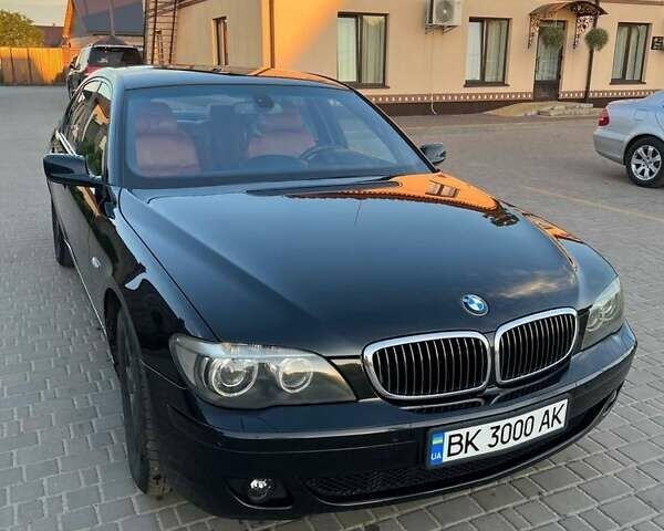 Черный БМВ 7 Серия, объемом двигателя 4.8 л и пробегом 310 тыс. км за 11550 $, фото 3 на Automoto.ua