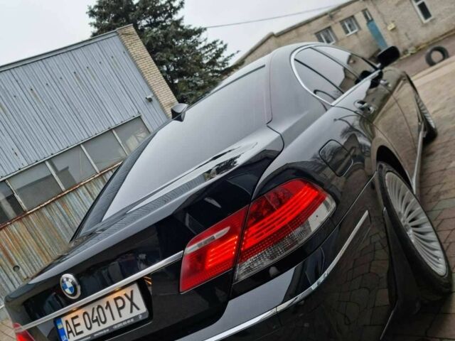 Чорний БМВ 7 Серія, об'ємом двигуна 3 л та пробігом 260 тис. км за 10900 $, фото 8 на Automoto.ua