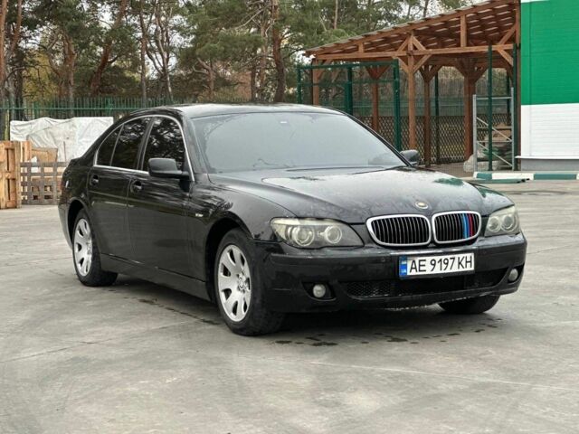 Черный БМВ 7 Серия, объемом двигателя 3 л и пробегом 308 тыс. км за 6499 $, фото 6 на Automoto.ua