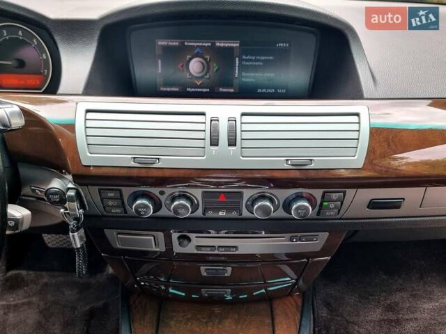 Черный БМВ 7 Серия, объемом двигателя 4.8 л и пробегом 370 тыс. км за 8300 $, фото 39 на Automoto.ua