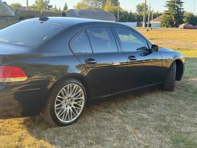 Чорний БМВ 7 Серія, об'ємом двигуна 4 л та пробігом 210 тис. км за 7700 $, фото 5 на Automoto.ua