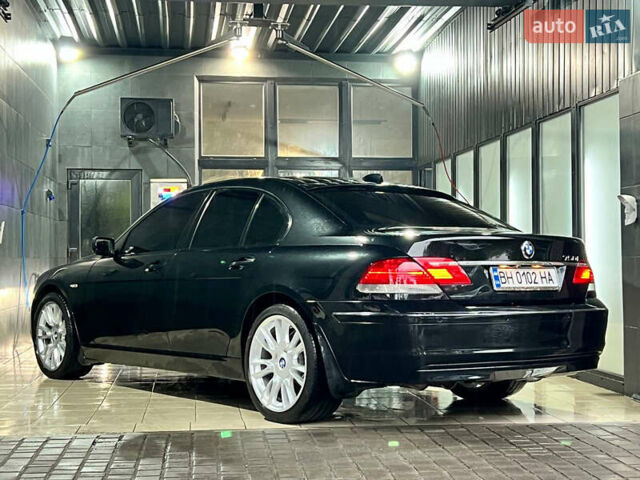 Черный БМВ 7 Серия, объемом двигателя 4.8 л и пробегом 152 тыс. км за 7999 $, фото 19 на Automoto.ua