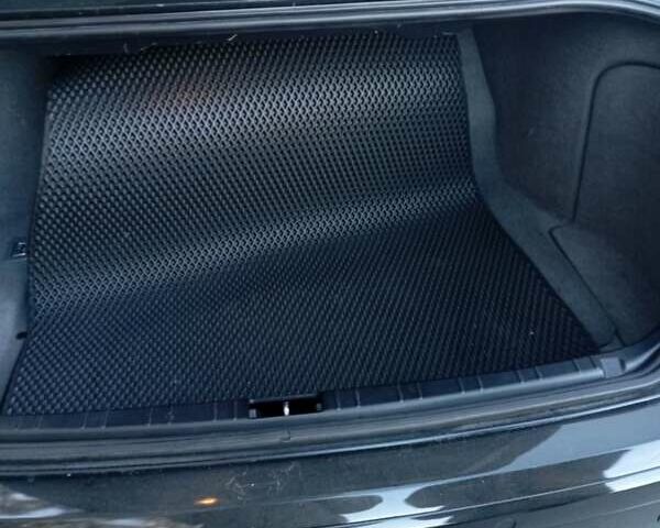 Черный БМВ 7 Серия, объемом двигателя 4.8 л и пробегом 331 тыс. км за 10500 $, фото 5 на Automoto.ua