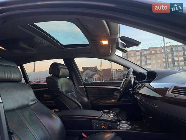Черный БМВ 7 Серия, объемом двигателя 4.8 л и пробегом 310 тыс. км за 5900 $, фото 12 на Automoto.ua
