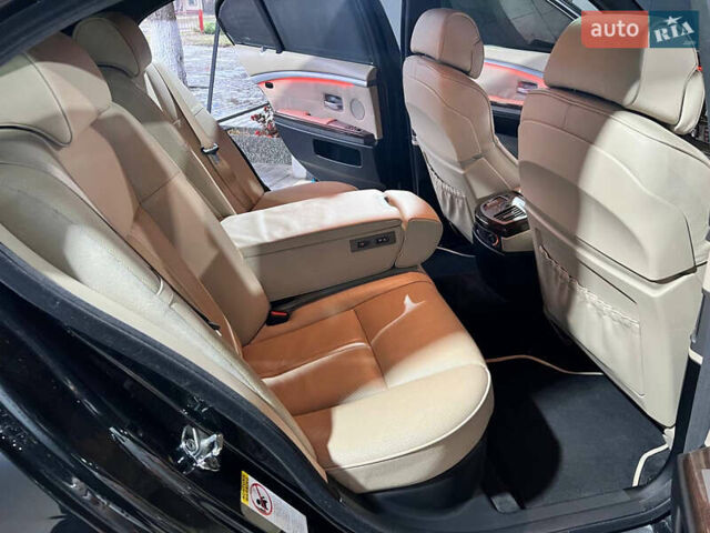 Черный БМВ 7 Серия, объемом двигателя 4.8 л и пробегом 152 тыс. км за 7999 $, фото 22 на Automoto.ua